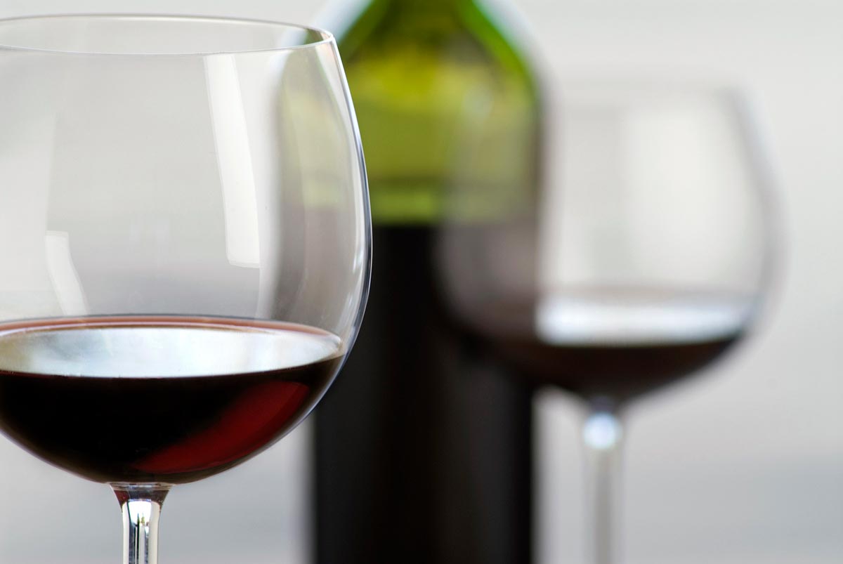 photodune-1515451-wine-m