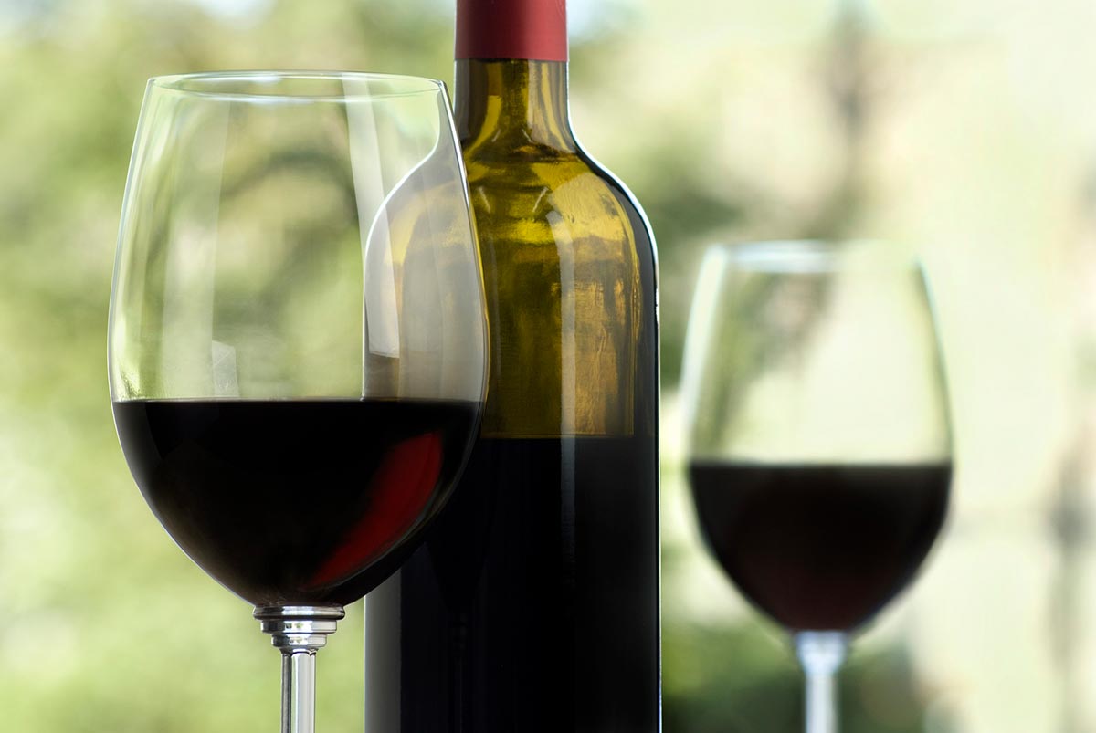photodune-1515455-wine-m
